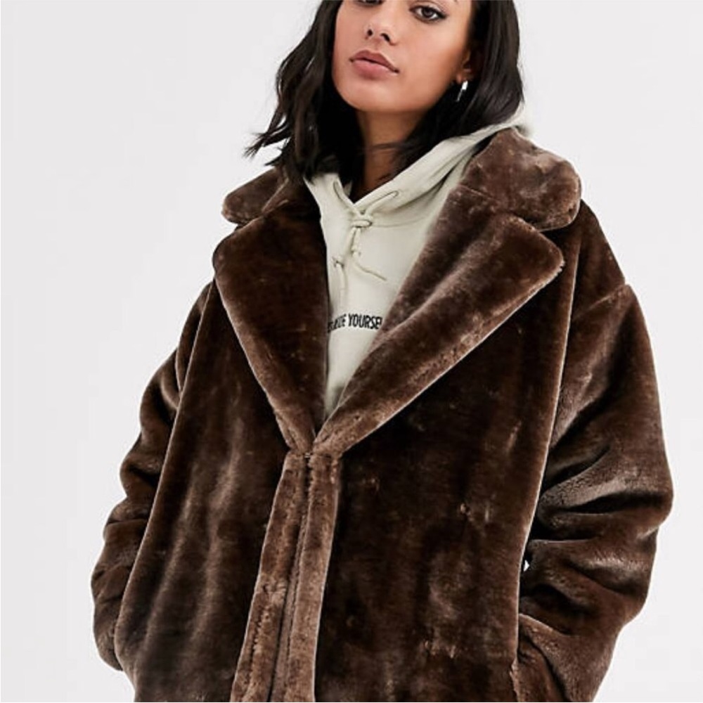 Monki short faux fur jacket in brown